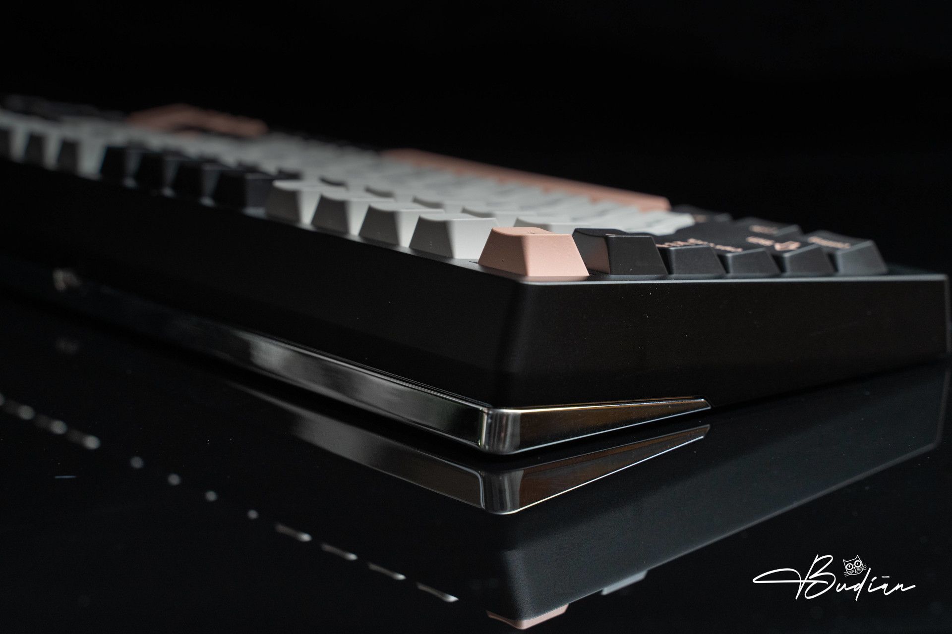 kbd_75_mammoth75_side.jpg