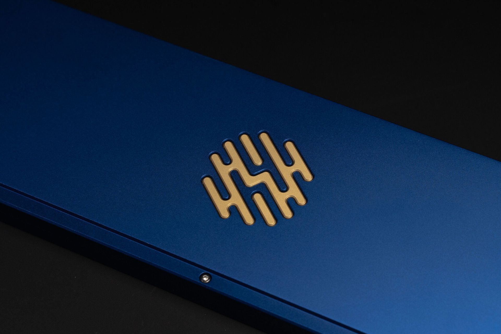 kbd_65_high65_bottom.jpg
