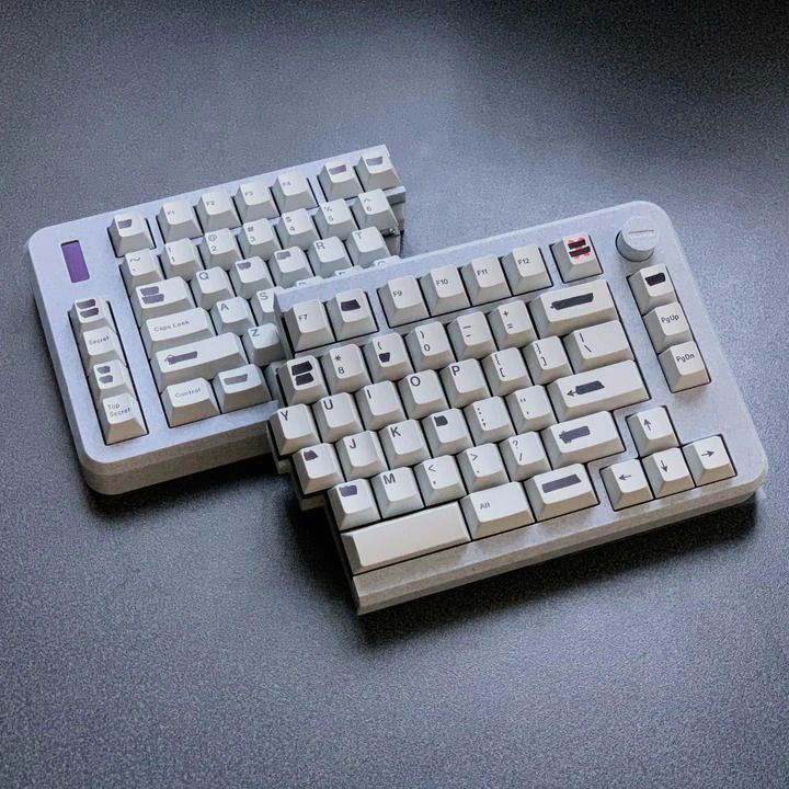 UM-80 - Marble
