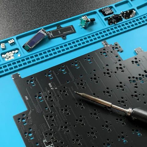 UM-80 - PCB