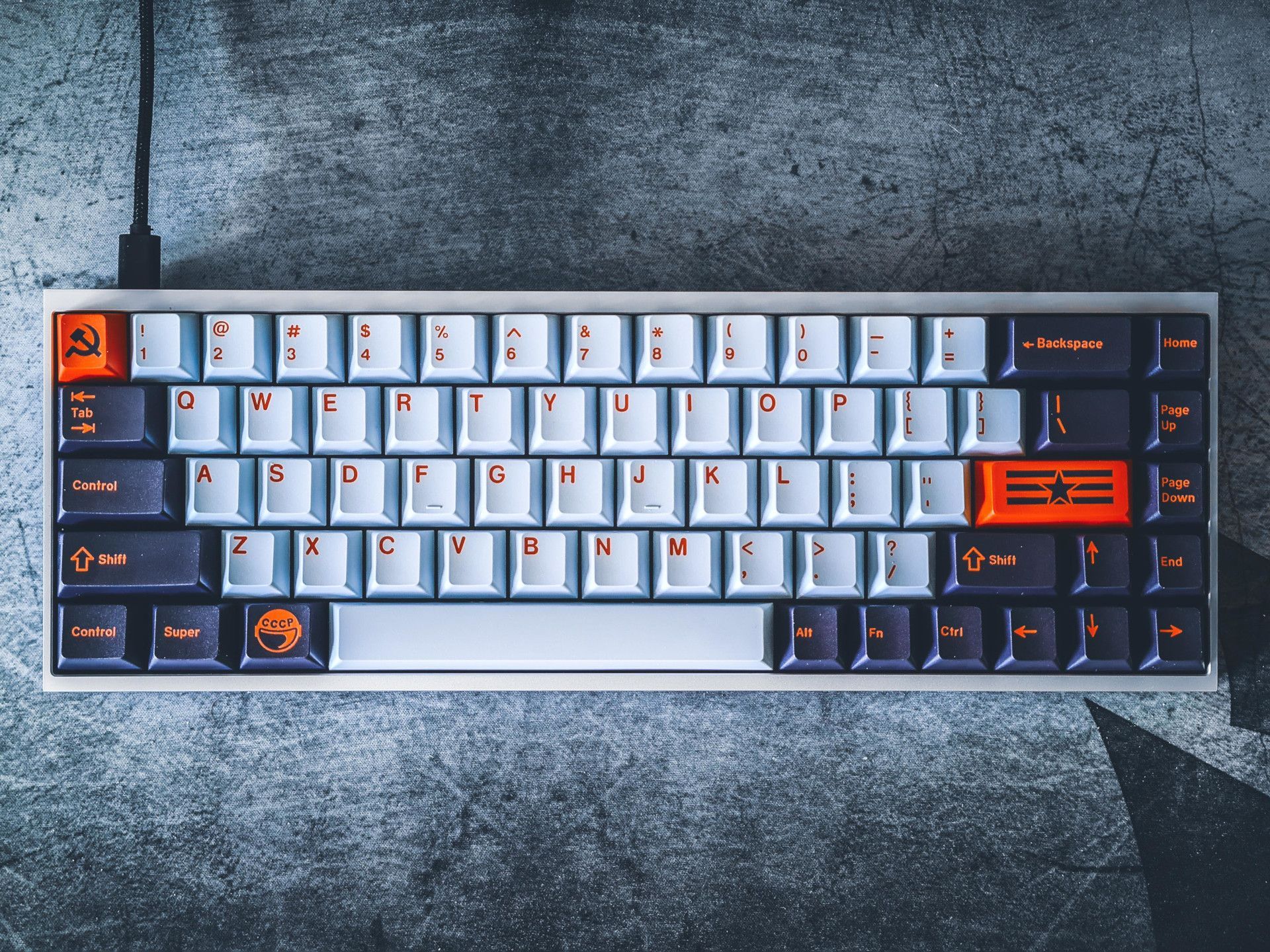 My first build! GMK Yuri R2