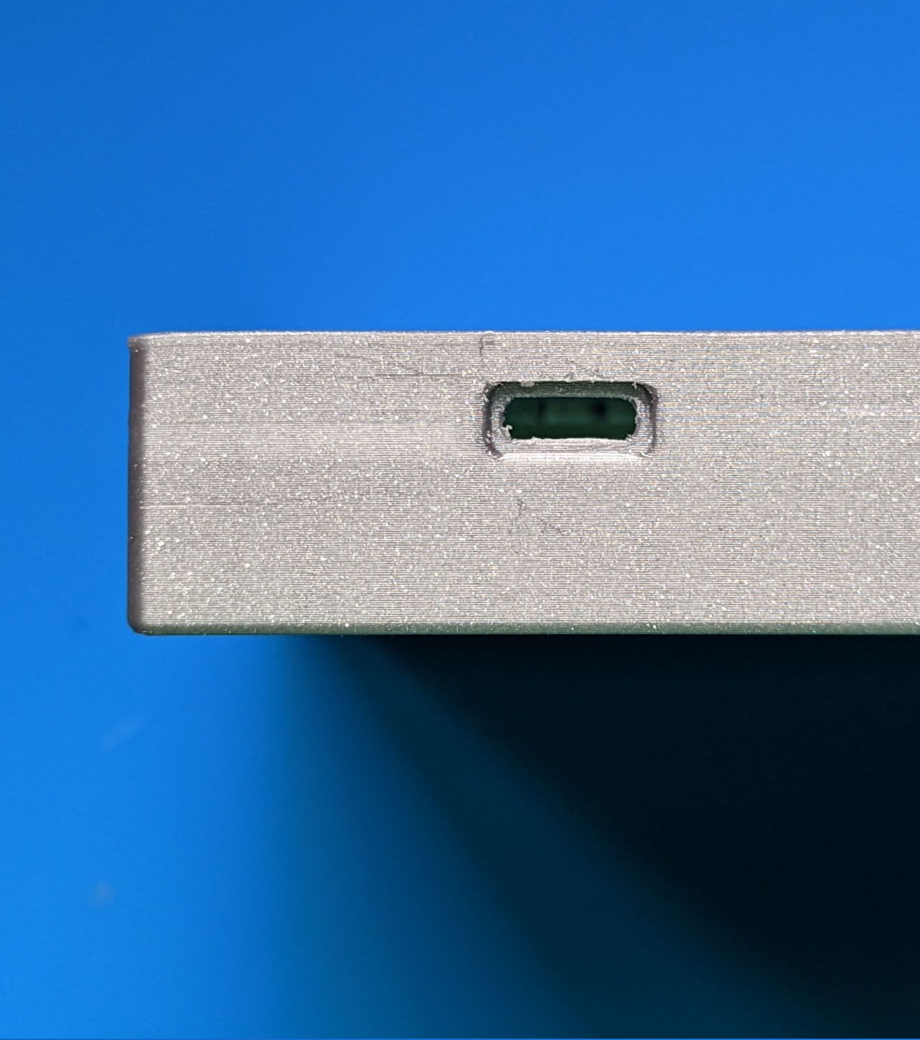 YL43 - USB-C