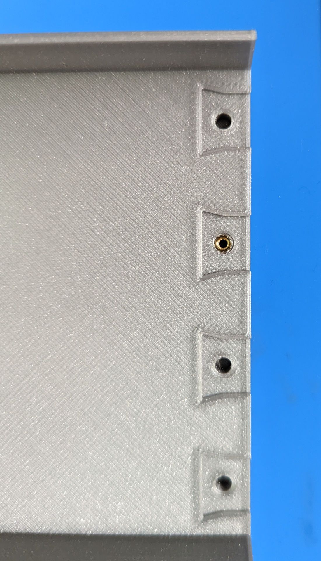 YT43 - Heat-Set Inserts