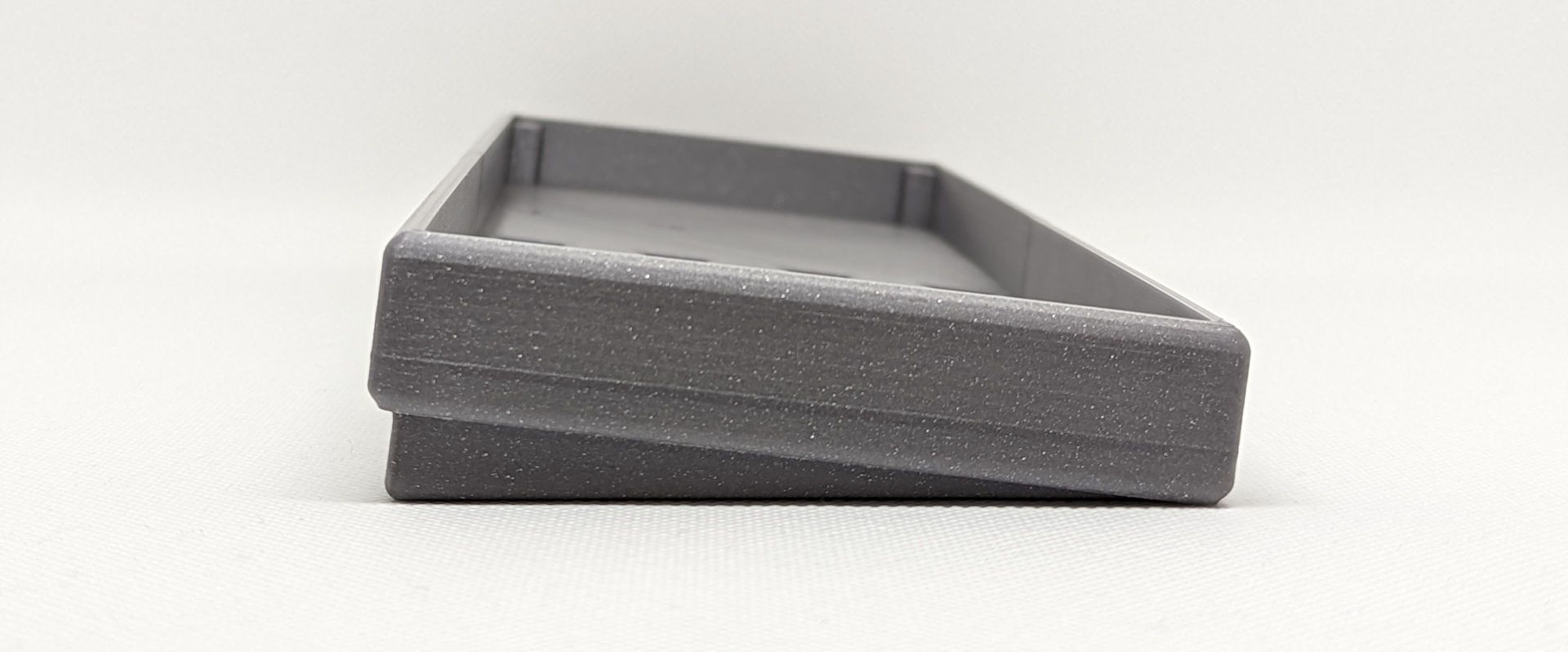 YL43 - Full Case - Side