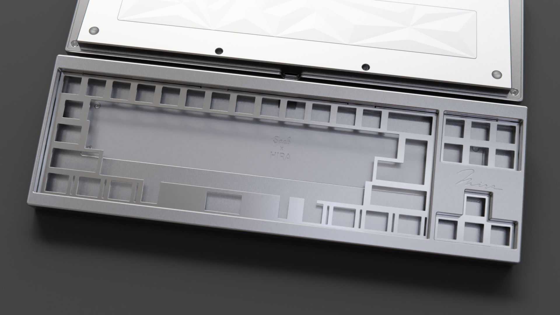 Hira70 - Half Plate