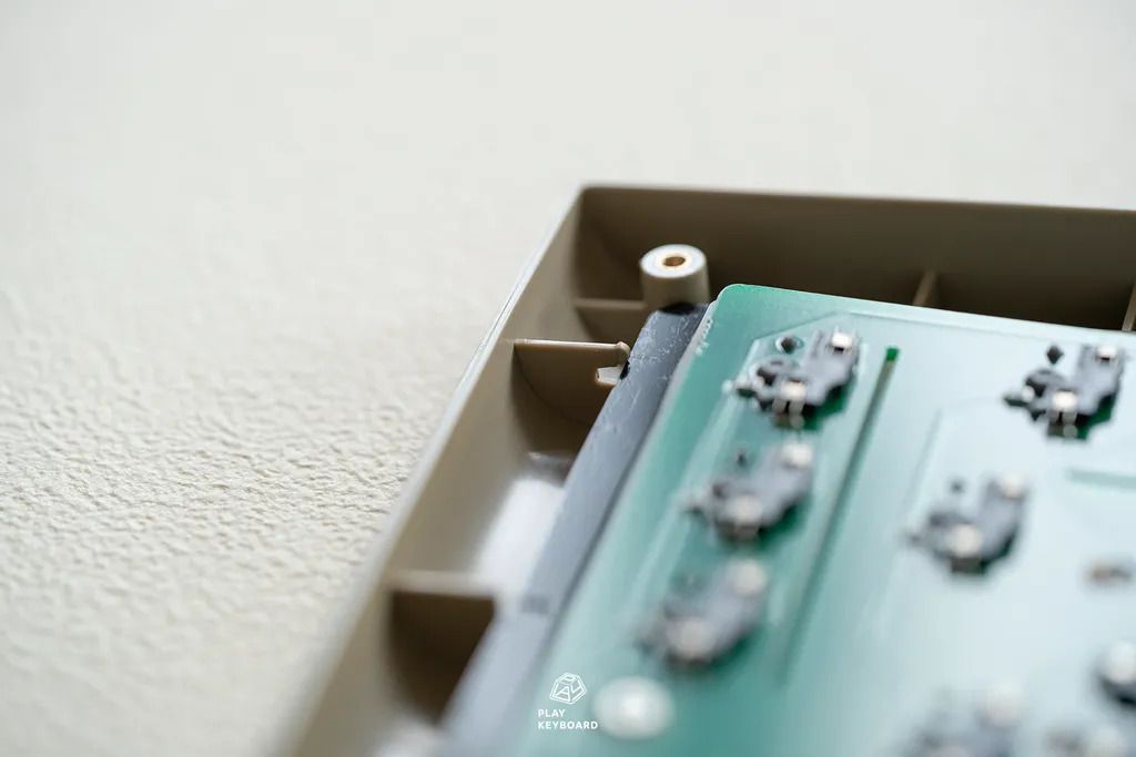 Command 65 - Mounting