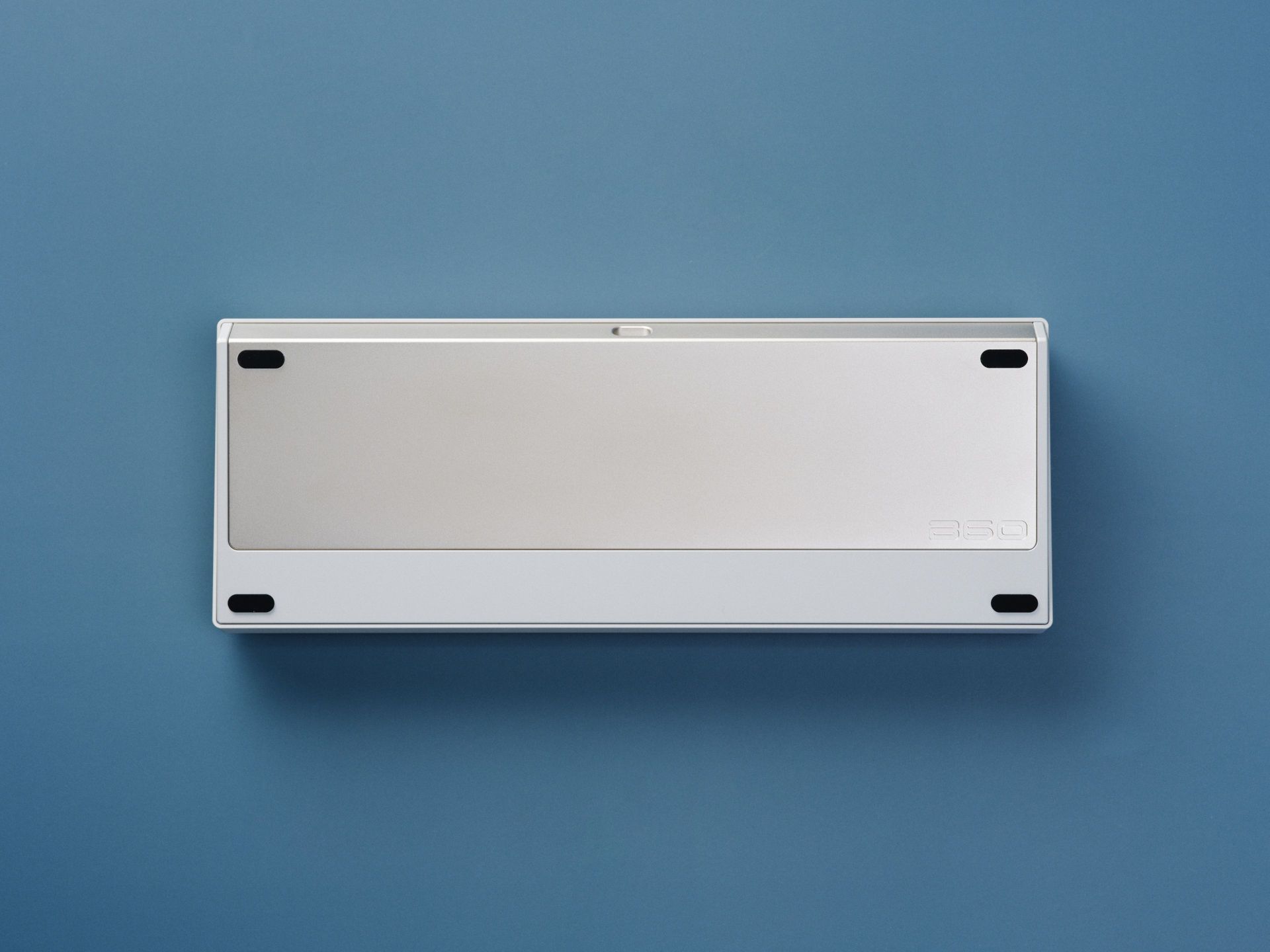 KMG B60 - Bottom