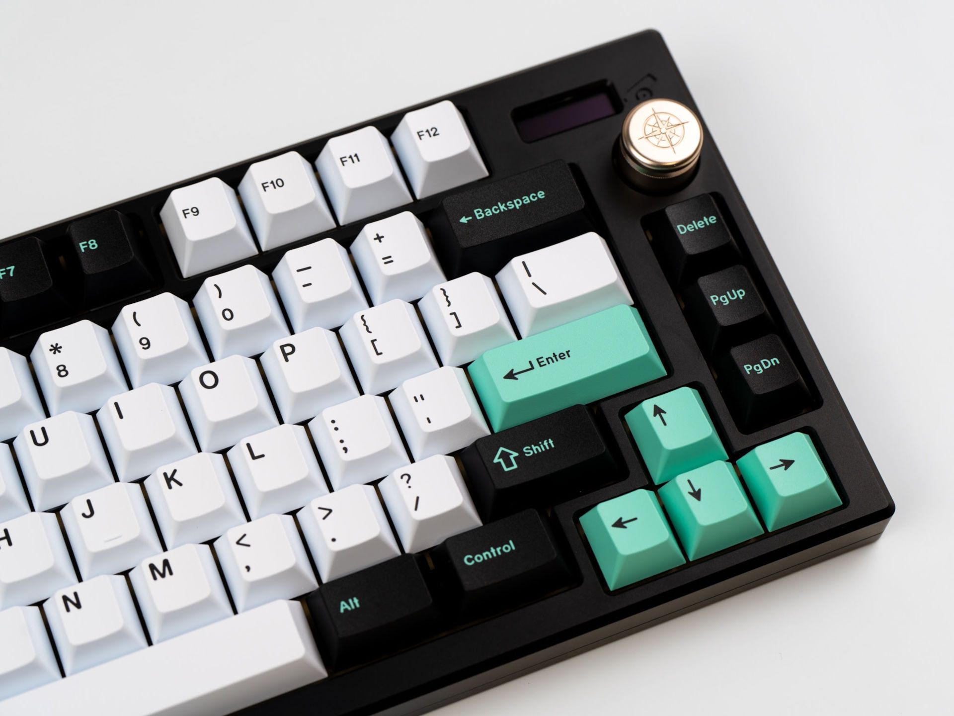 GMK CYL Delta R2 - Sample