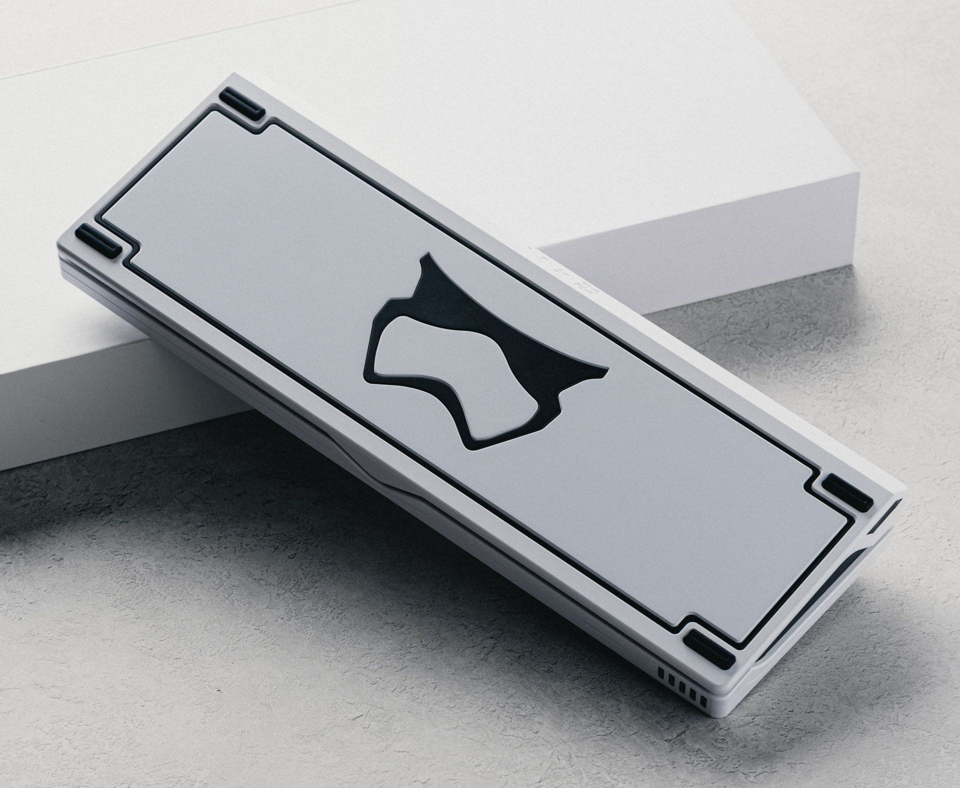 SW65 by Toro Studio